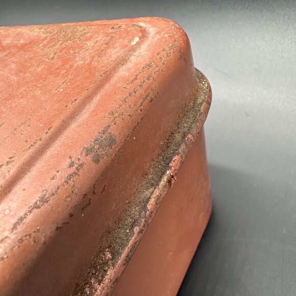 Vintage Rusty Metal Toolbox Tackle Box Storage Organizer Industrial Decor Brown - Picture 10 of 15